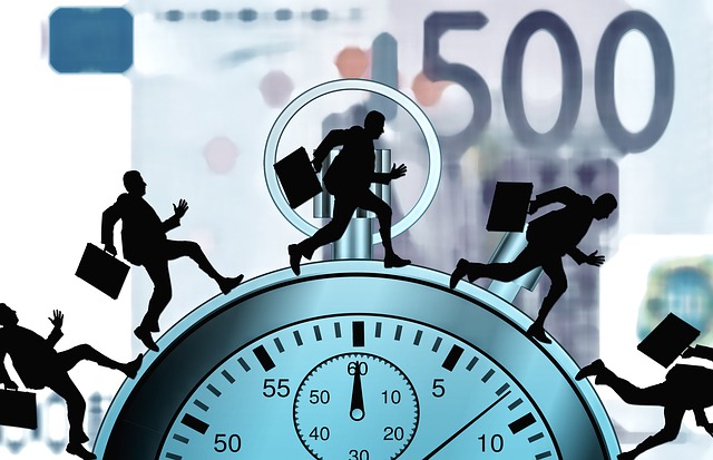 https://pixybay.com/en/stopwatch-hustle-and-bustle-hours-60204/ stopwatch-60204_640